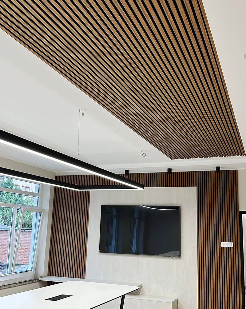 enterijer84 opremanje poslovnog prostora radni sto